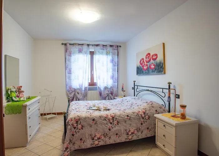 Lejlighed La Bella Casa Di Roberta Illasi